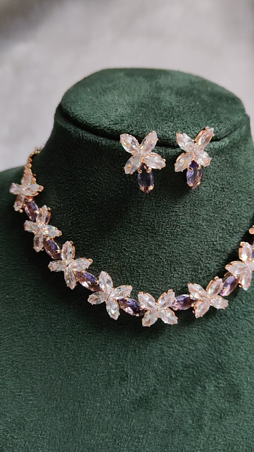 Rose gold Necklace