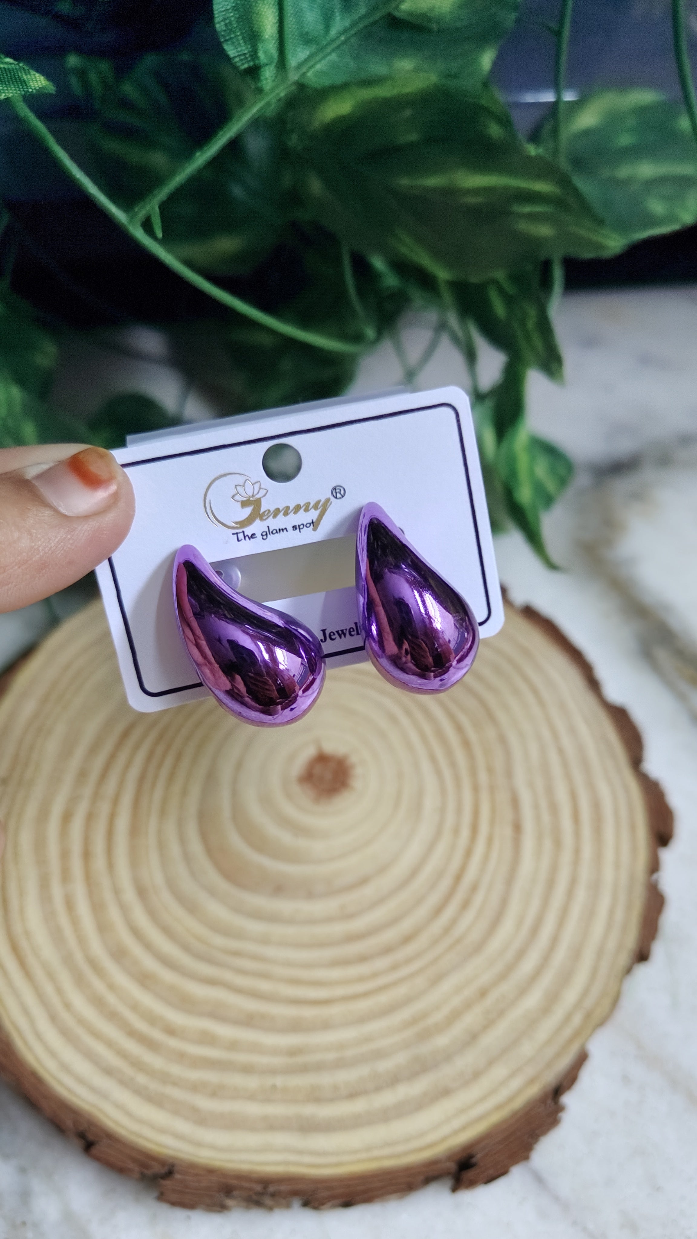 Teardrop Studds
