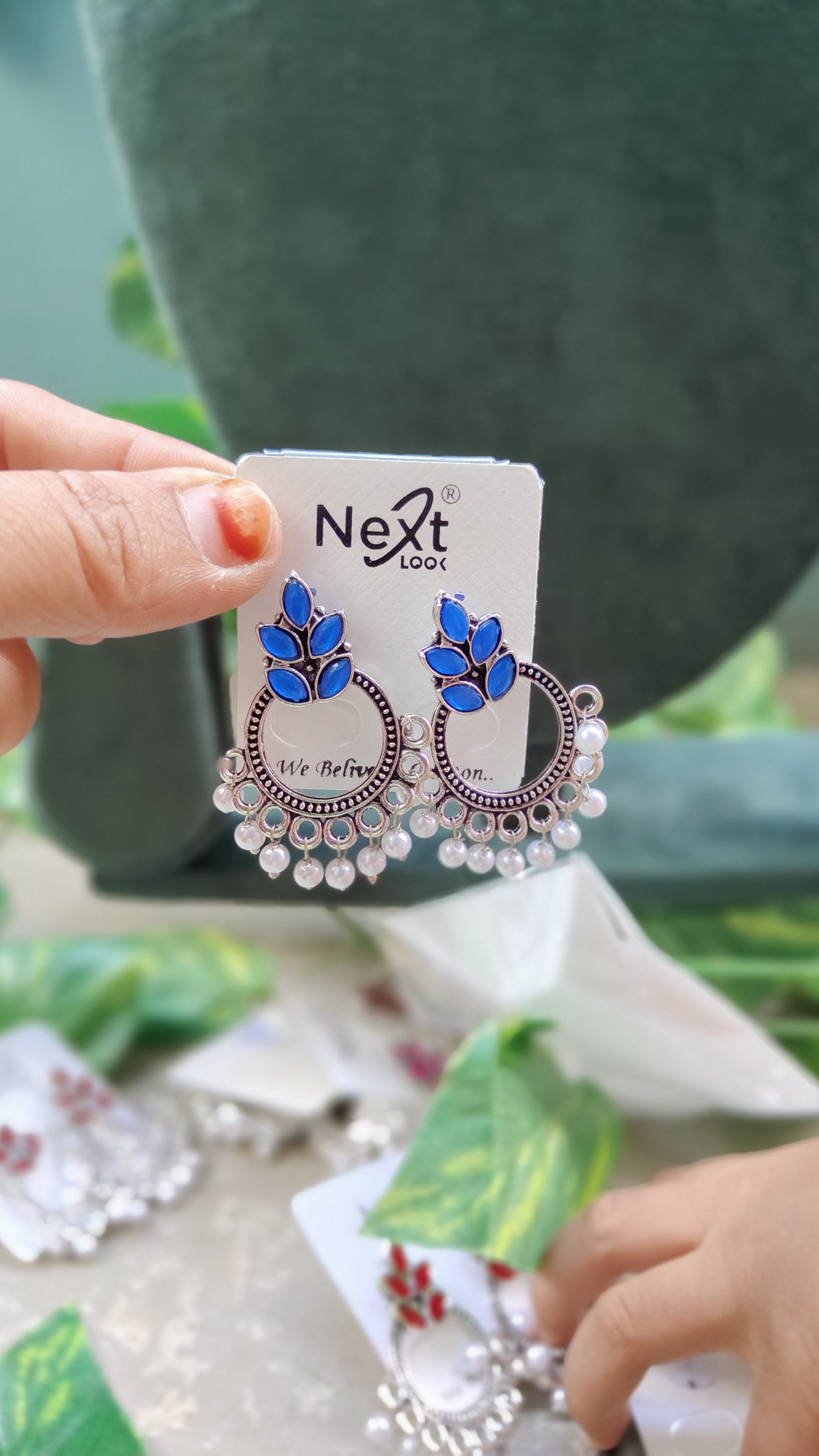 Earrings/Jumka