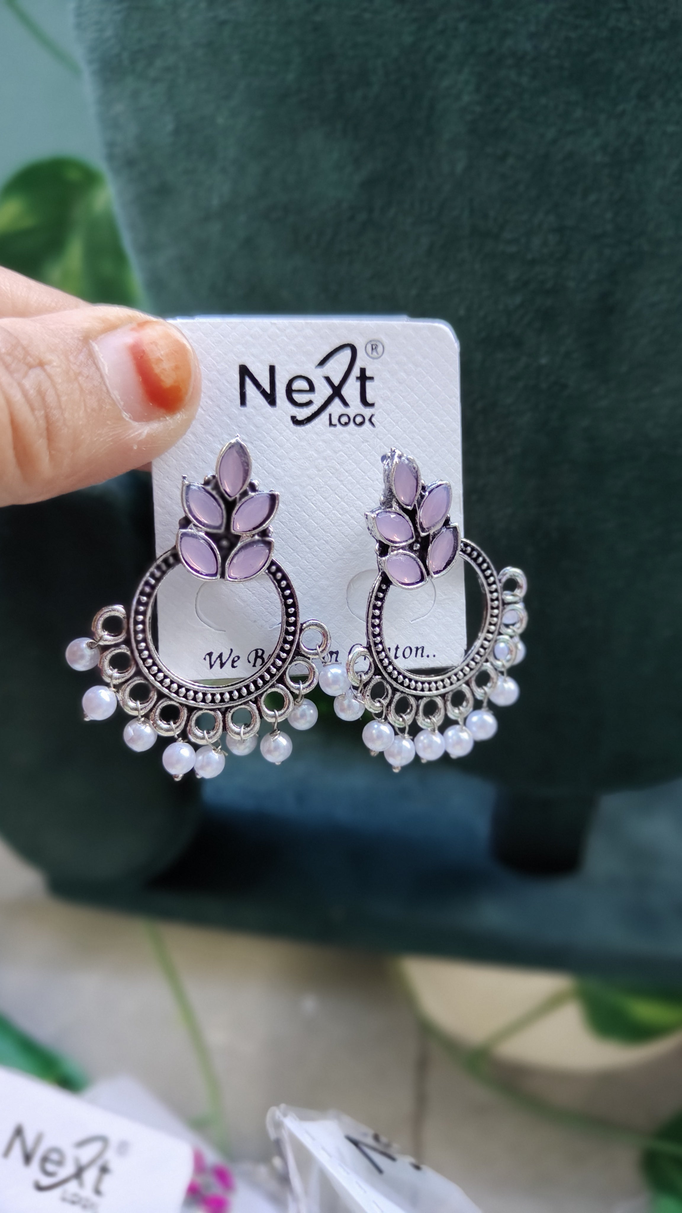 Earrings/Jumka