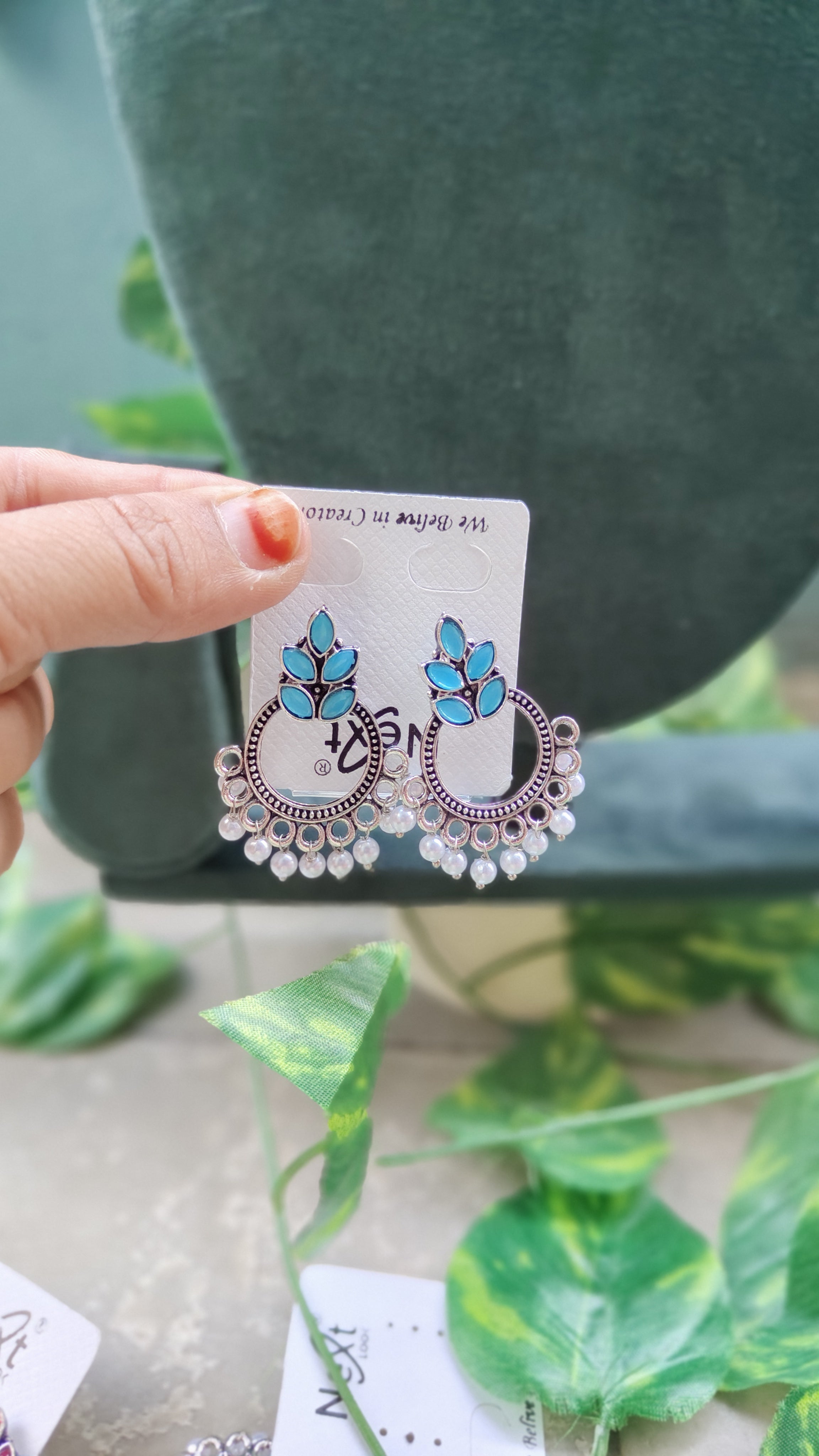Earrings/Jumka