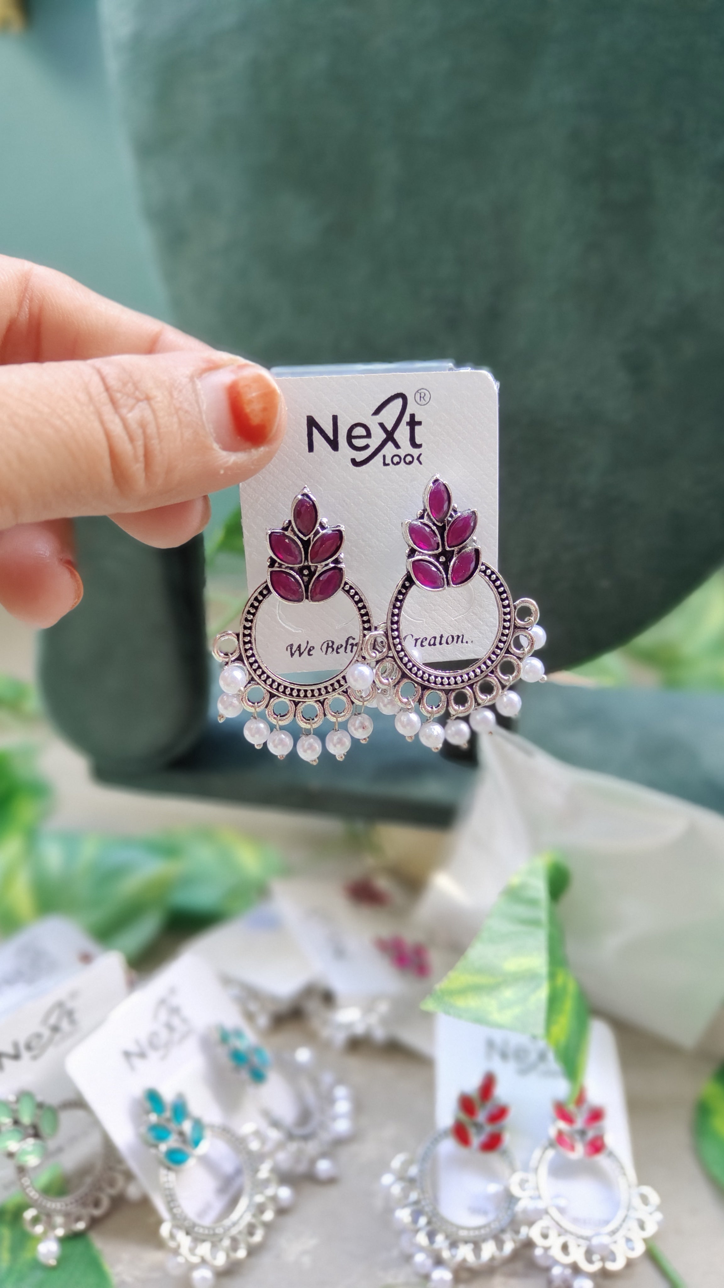 Earrings/Jumka